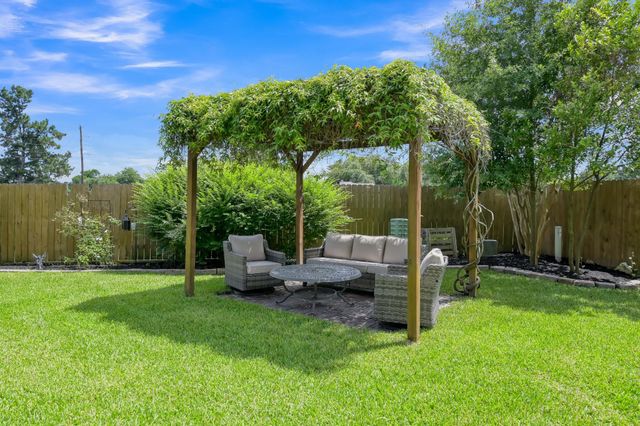 1396 Havelock Drive, Spring, TX 77386