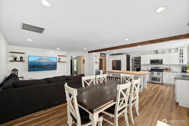 27513 Lower Burnett Road E, Buckley, WA 98321