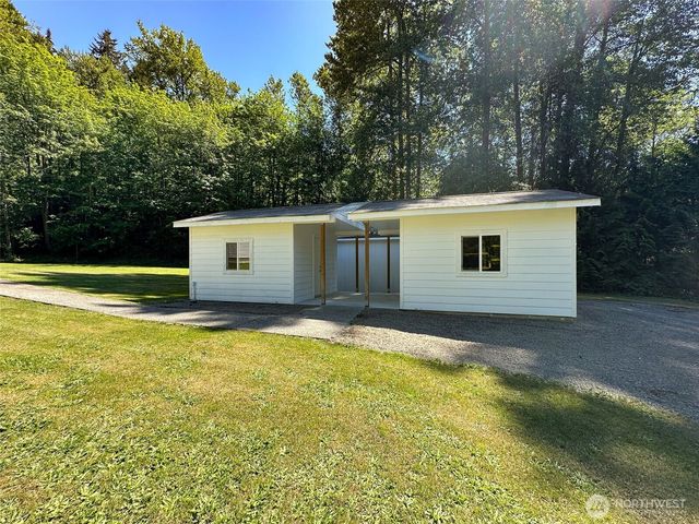 27513 Lower Burnett Road E, Buckley, WA 98321