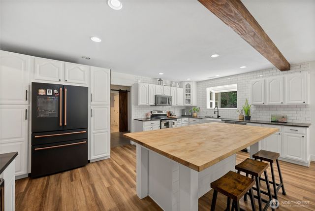 27513 Lower Burnett Road E, Buckley, WA 98321