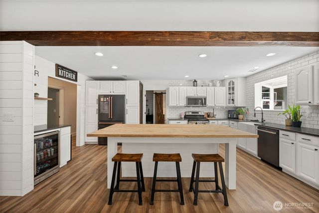 27513 Lower Burnett Road E, Buckley, WA 98321