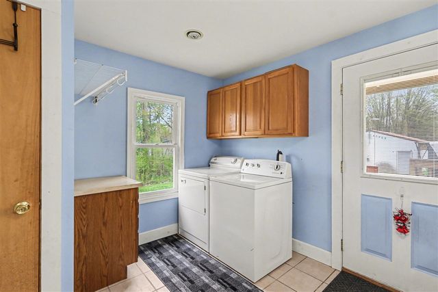 5718 N 20th Street, Kalamazoo, MI 49004