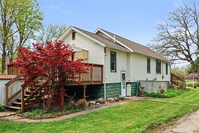 5718 N 20th Street, Kalamazoo, MI 49004