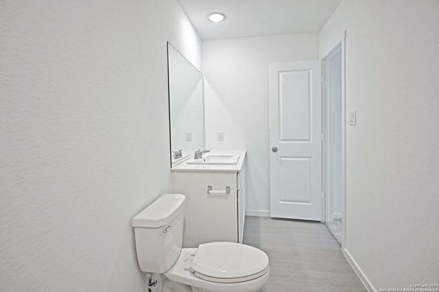 1855 Wood Warbler, New Braunfels, TX 78130