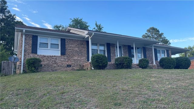 6206 Larue Court, Fayetteville, NC 28303