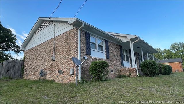6206 Larue Court, Fayetteville, NC 28303