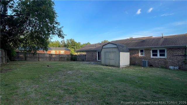 6206 Larue Court, Fayetteville, NC 28303