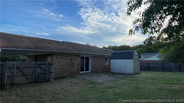 6206 Larue Court, Fayetteville, NC 28303