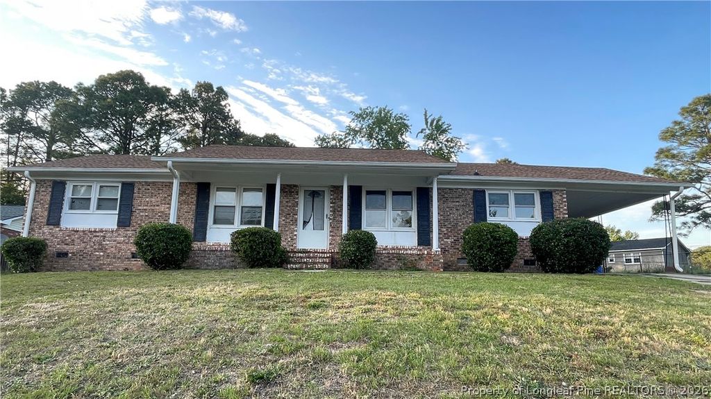 6206 Larue Court, Fayetteville, NC 28303
