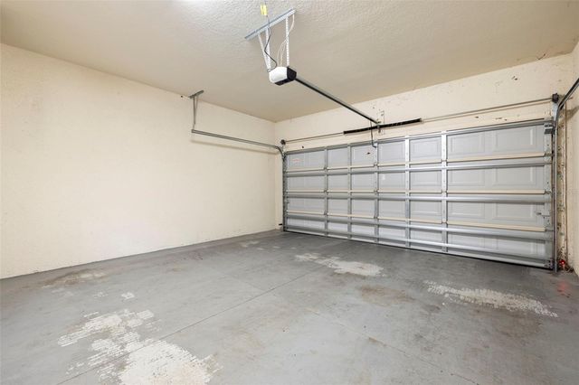 6610 83RD AVENUE N, Pinellas Park, FL 33781