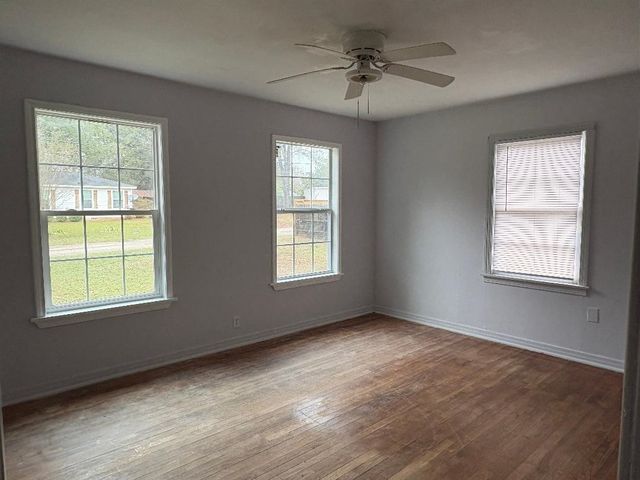 101 Bell St, Hallsville, TX 75650