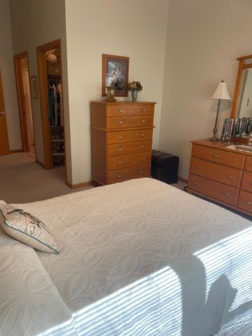 2231 Penn Place 305, North Saint Paul, MN 55109