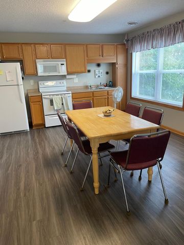 2231 Penn Place 305, North Saint Paul, MN 55109