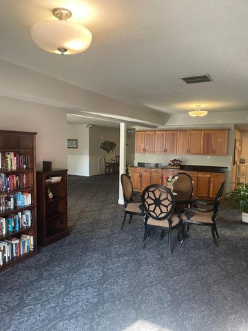 2231 Penn Place 305, North Saint Paul, MN 55109