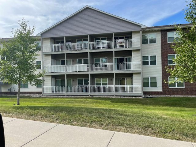 2231 Penn Place 305, North Saint Paul, MN 55109