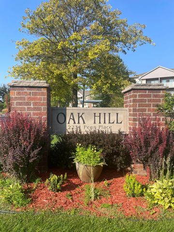 2231 Penn Place 305, North Saint Paul, MN 55109