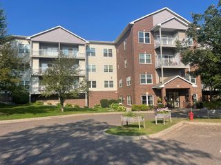 2231 Penn Place 305, North Saint Paul, MN 55109