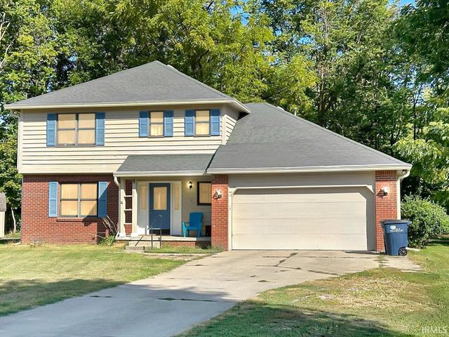 751 Woodland Court, Frankfort, IN 46041
