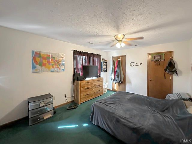 751 Woodland Court, Frankfort, IN 46041