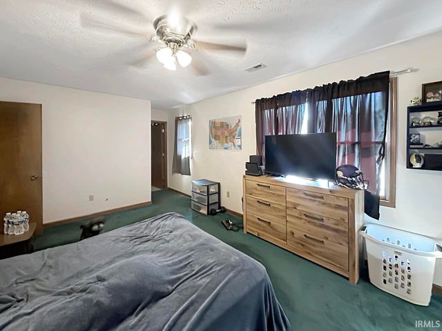 751 Woodland Court, Frankfort, IN 46041