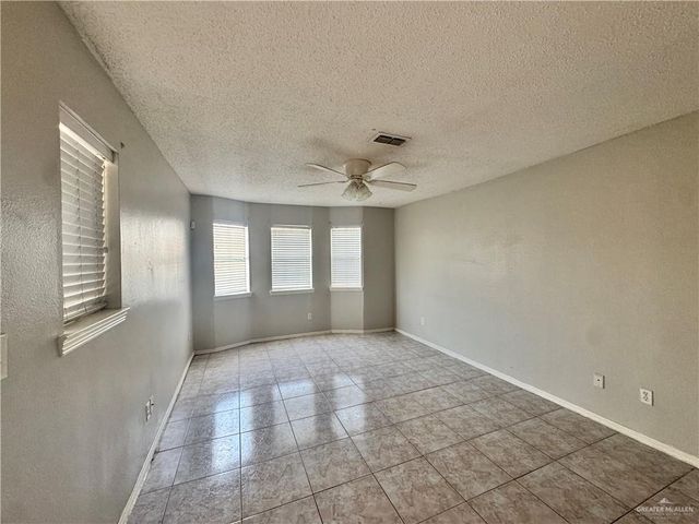 1804 Oasis Avenue 307, Mission, TX 78572