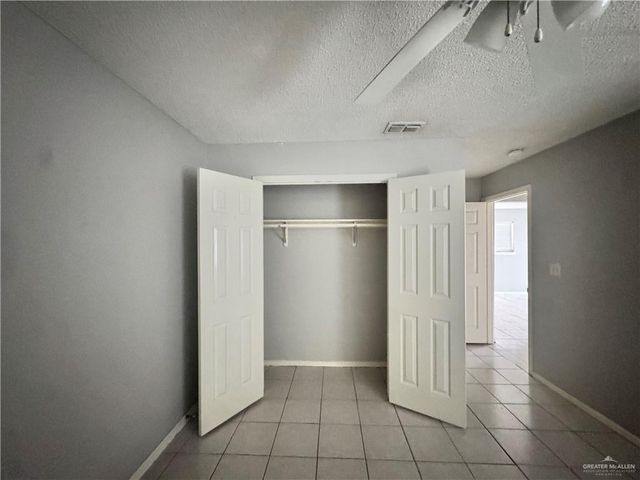 1804 Oasis Avenue 307, Mission, TX 78572