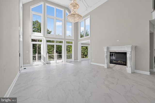 10240 DEMOCRACY BLVD, Potomac, MD 20854
