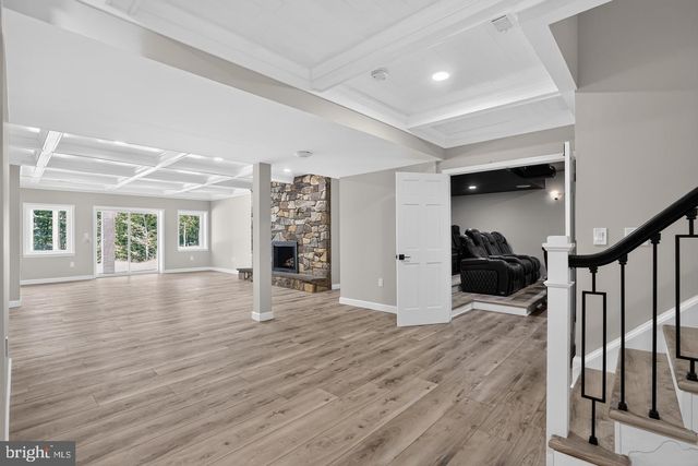 10240 DEMOCRACY BLVD, Potomac, MD 20854