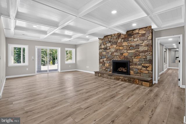 10240 DEMOCRACY BLVD, Potomac, MD 20854