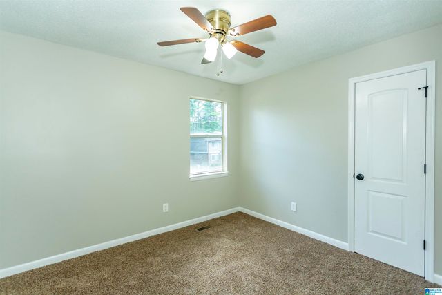 2903 CREEK LANE NE, Birmingham, AL 35215