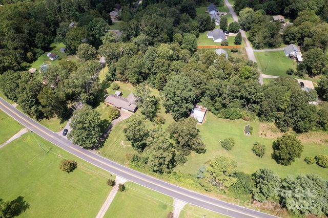 3110 W Zion Church Road, Shelby, NC 28150