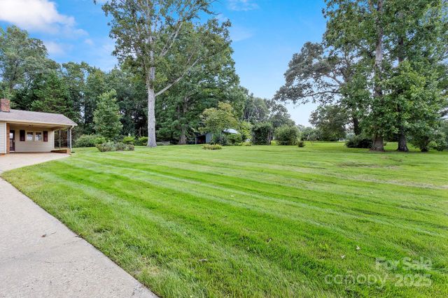 3110 W Zion Church Road, Shelby, NC 28150