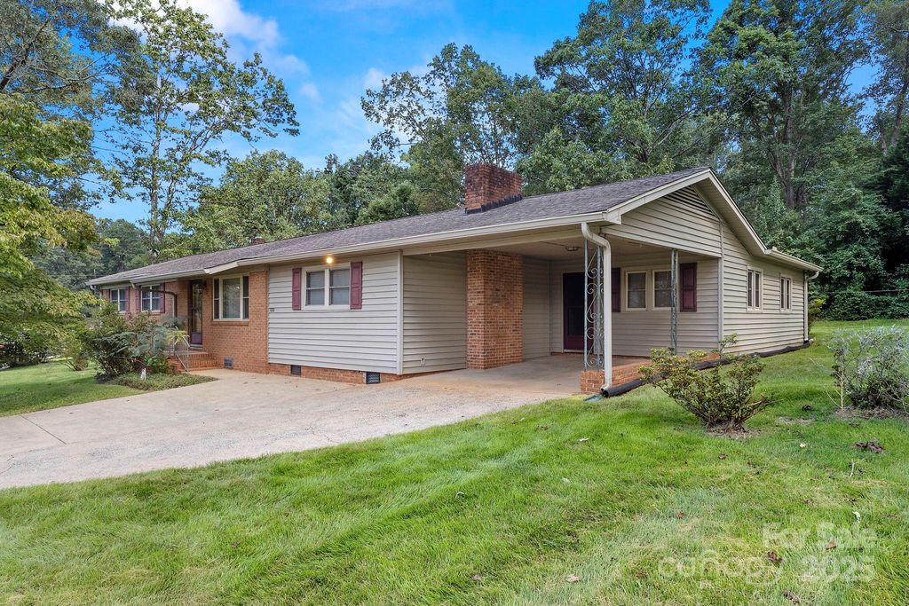 3110 W Zion Church Road, Shelby, NC 28150