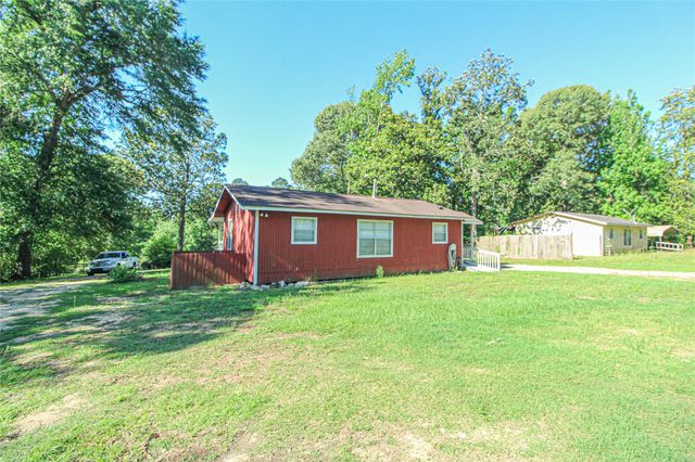 347 E Highland Drive, Livingston, TX 77351