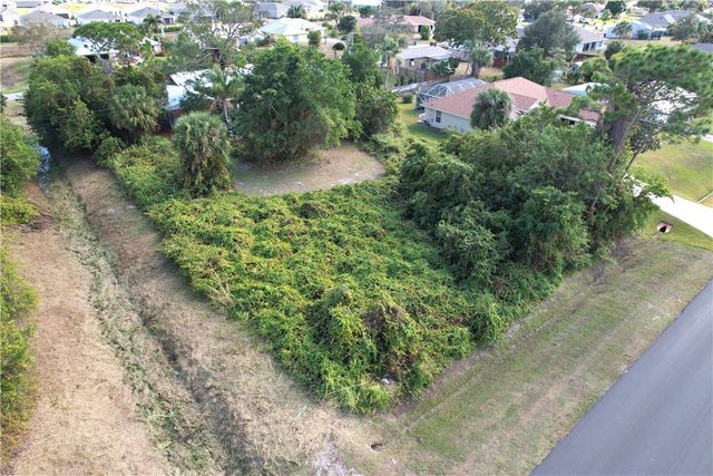 139 S Wimbrow Drive, Sebastian, FL 32958