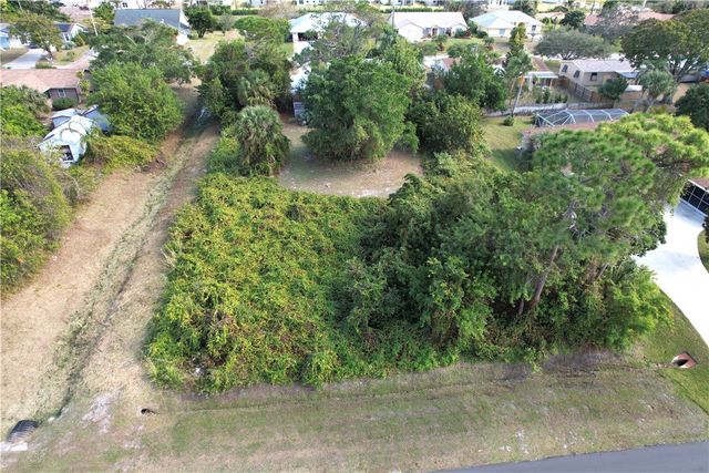 139 S Wimbrow Drive, Sebastian, FL 32958