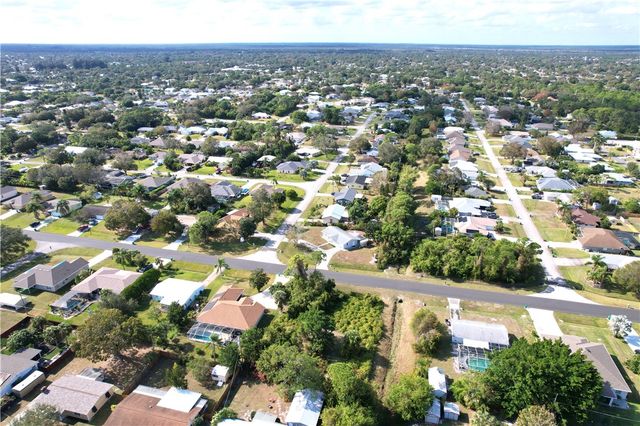 139 S Wimbrow Drive, Sebastian, FL 32958