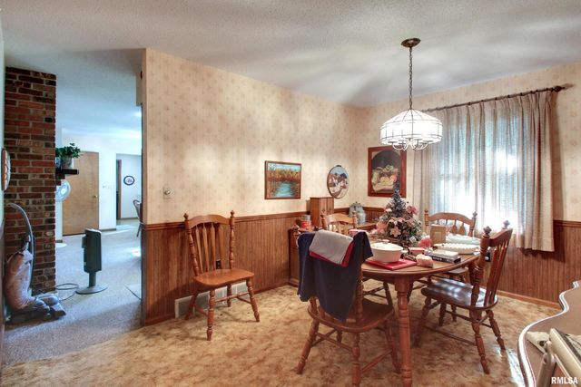 1620 Gayla Drive, Quincy, IL 62305