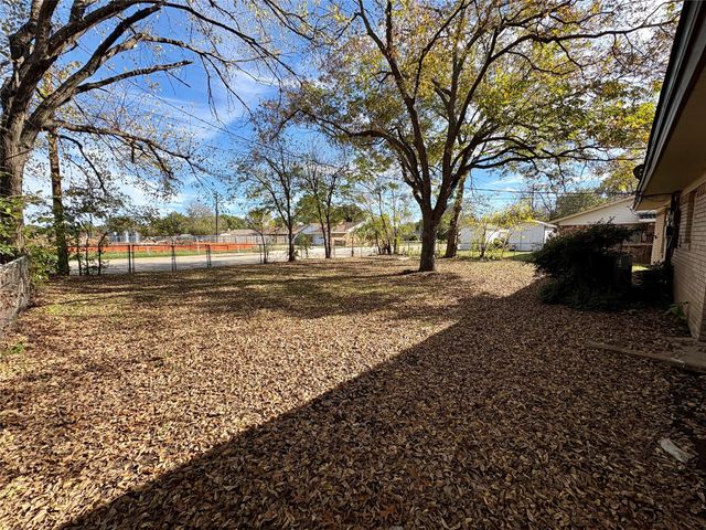 3416 Sunnydale Lane, Denton, TX 76209