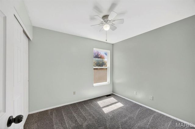 232 Autumn Oaks Drive, Troy, MO 63379