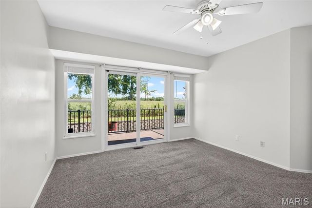 232 Autumn Oaks Drive, Troy, MO 63379