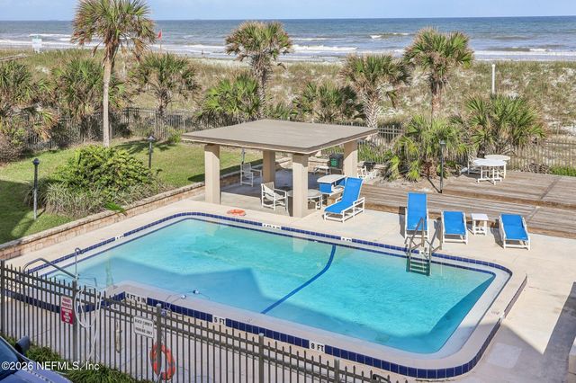 413 1ST Street S 303, Jacksonville Beach, FL 32250