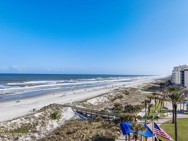 413 1ST Street S 303, Jacksonville Beach, FL 32250