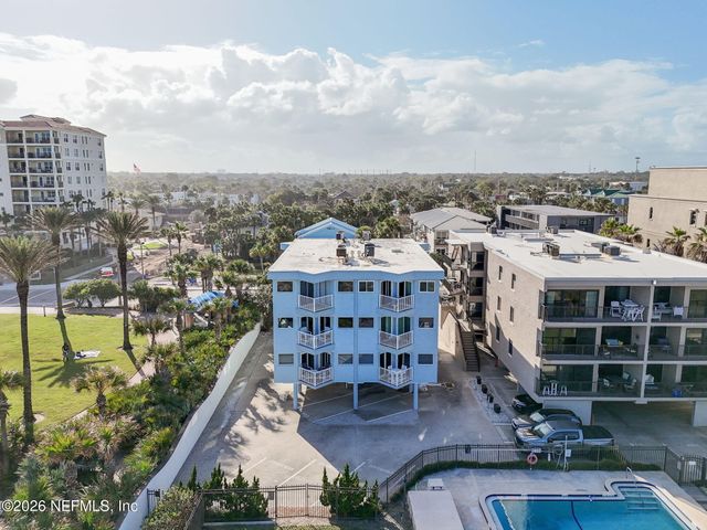 413 1ST Street S 303, Jacksonville Beach, FL 32250