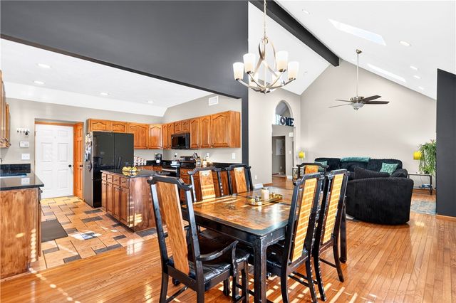 111 Lopez Dr, South Union Twp, PA 15401