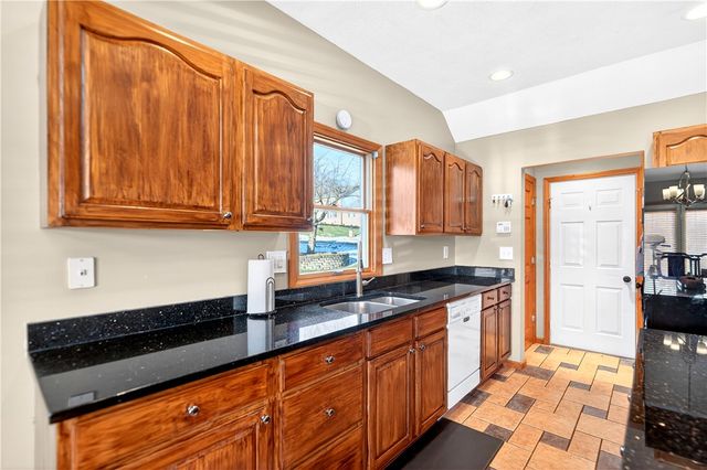 111 Lopez Dr, South Union Twp, PA 15401