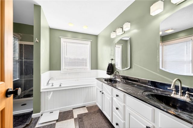 111 Lopez Dr, South Union Twp, PA 15401