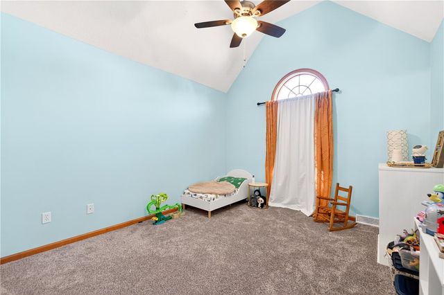 111 Lopez Dr, South Union Twp, PA 15401