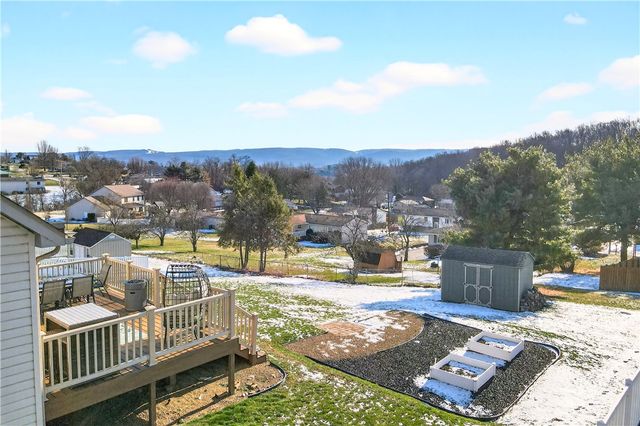 111 Lopez Dr, South Union Twp, PA 15401