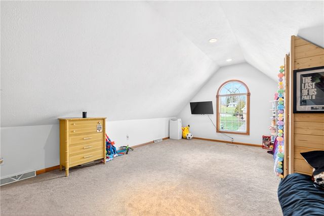 111 Lopez Dr, South Union Twp, PA 15401